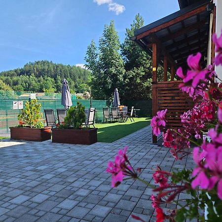 Apartmany Podlavice Банска-Бистрица Экстерьер фото