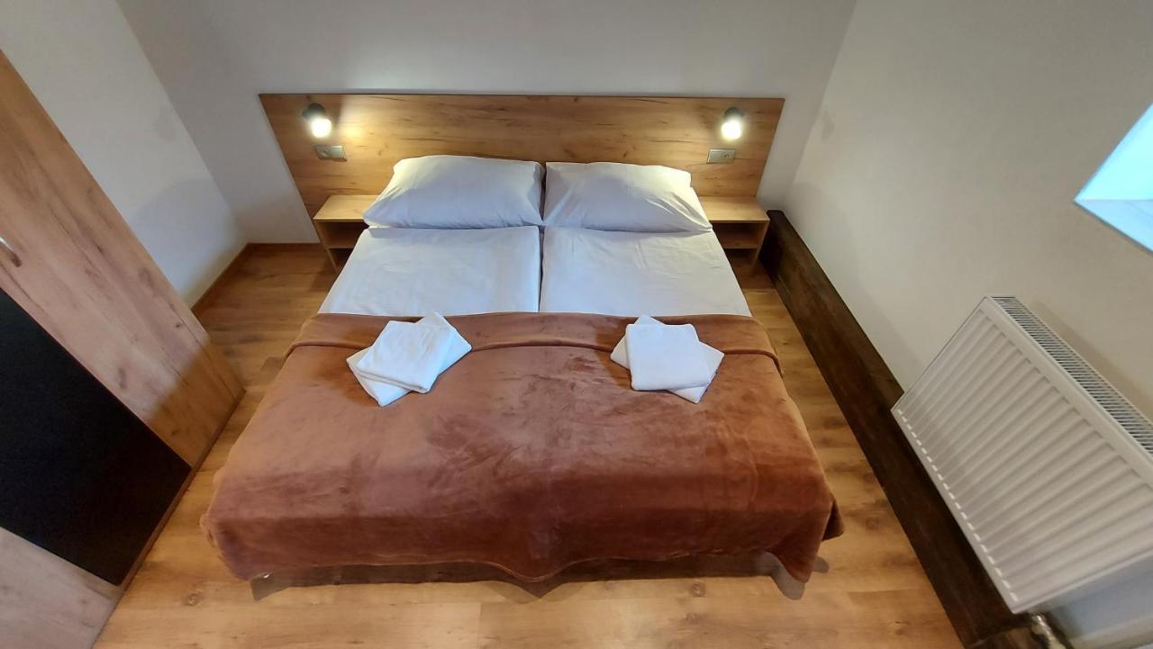 Apartmany Podlavice Банска-Бистрица Экстерьер фото