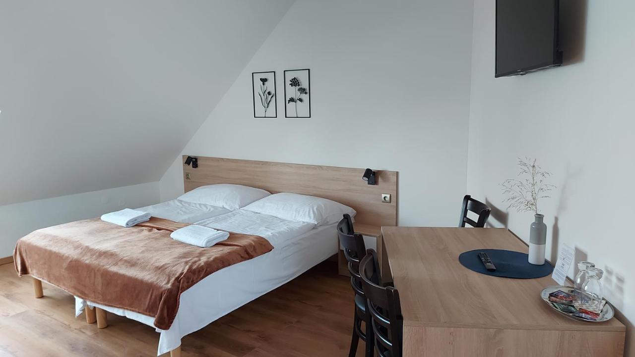 Apartmany Podlavice Банска-Бистрица Экстерьер фото