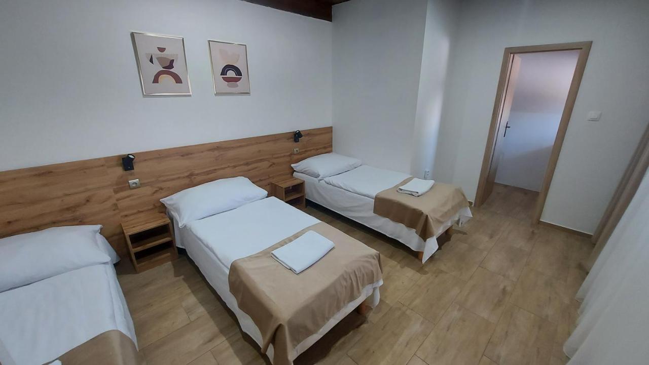 Apartmany Podlavice Банска-Бистрица Экстерьер фото